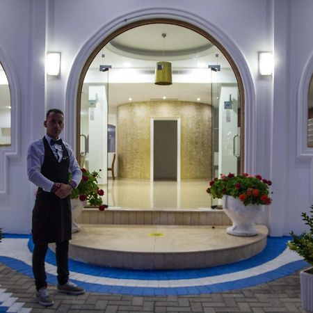 Paradise Lukova Hotel Kültér fotó