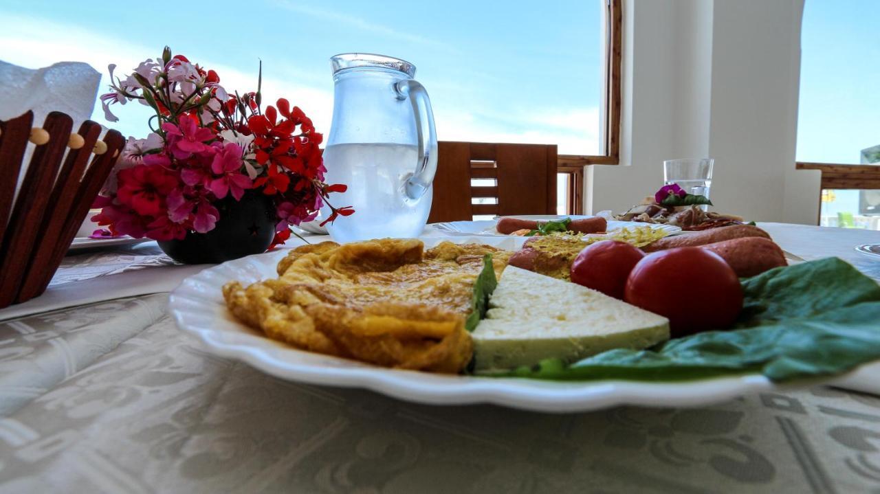 Paradise Lukova Hotel Kültér fotó