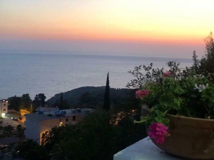 Paradise Lukova Hotel Kültér fotó